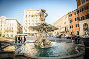 Fontana del Tritone