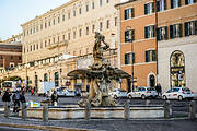 Fontana del Tritone